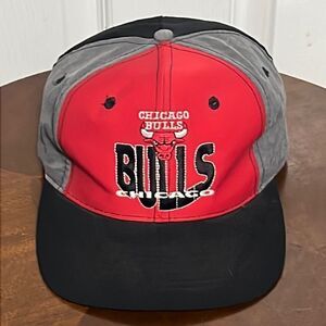 🔥🏀 True Vintage CHICAGO BULLS Snapback Hat Limited Edition #1449 of 2000 - EUC
